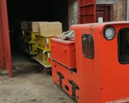 3 tons of electric locomotive lithium battery transformation