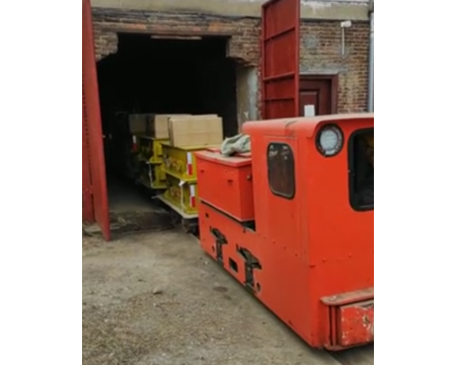 3 tons of electric locomotive lithium battery transformation